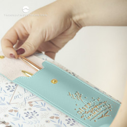 ESTUCHE CON GOMA AZUL... 2