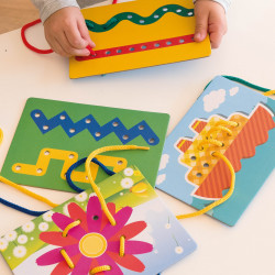 JUEGO ENLAZA LOS PUNTOS 4 U 2